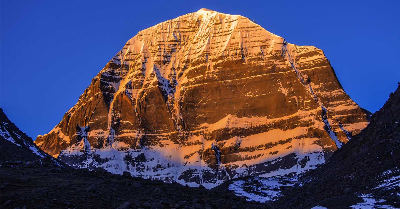 				Mount Kailash Tour in Tibet.					