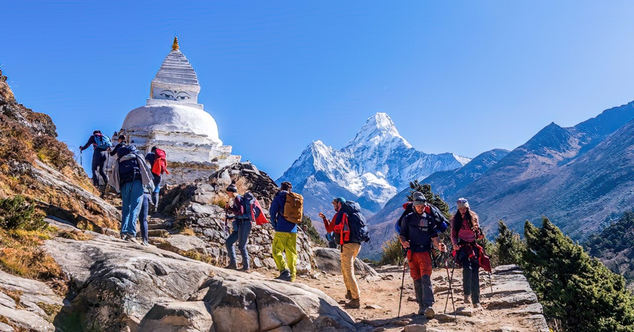 Everest base camp and Chola Pass Trek